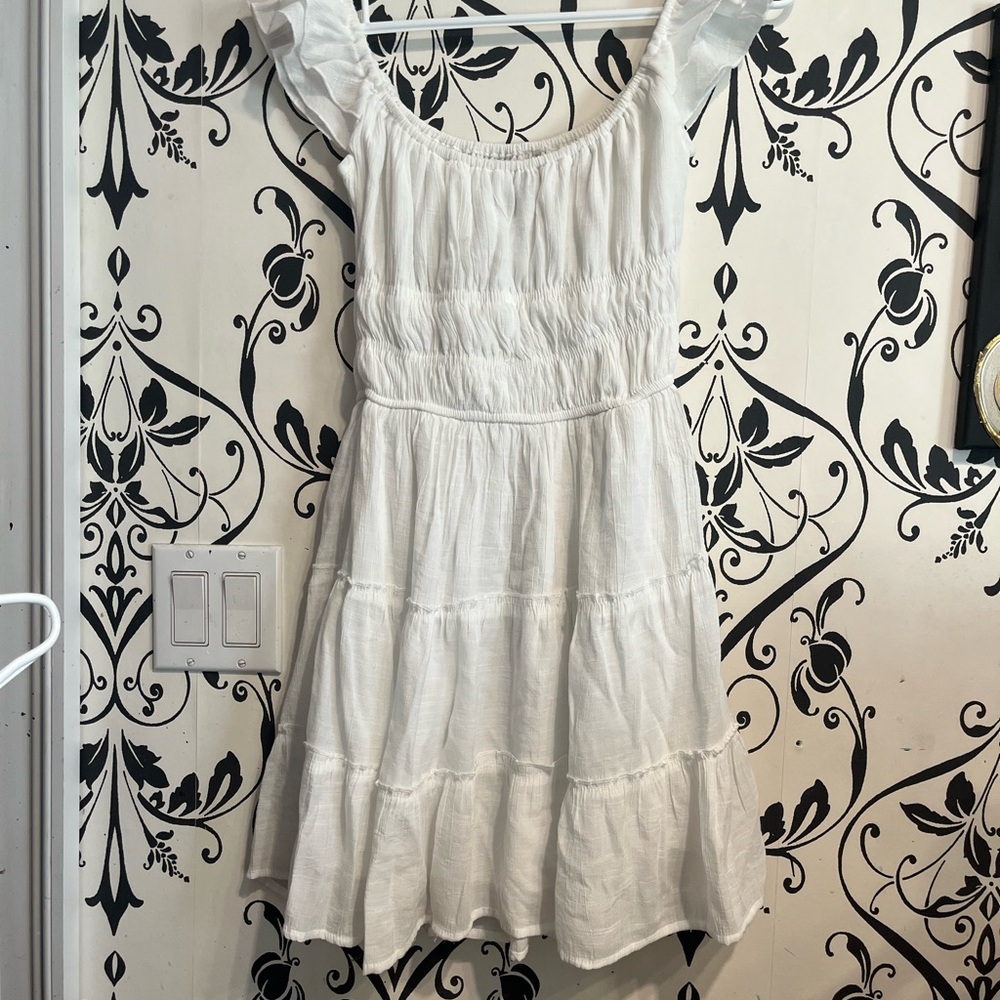 Streetwear Society Elegant White Top